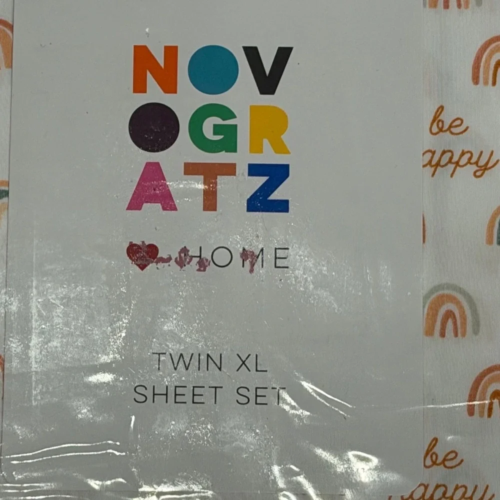 Novogratz Home Twin XL Sheet Set Be Happy Rainbow Microfiber White 3 Piece
